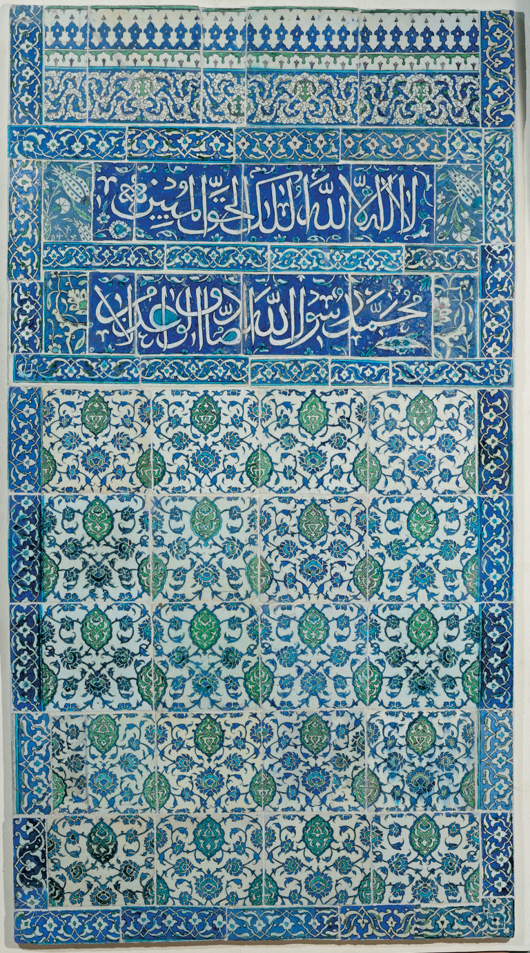 Tile panel